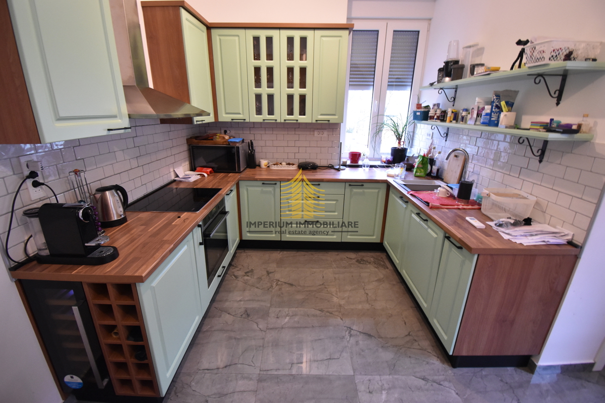 Appartamento, Vendita, Donji Grad, 125m2, 4 locali