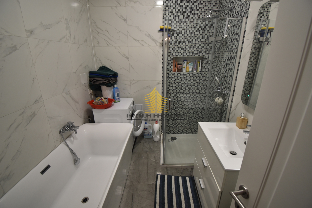 Appartamento, Vendita, Donji Grad, 125m2, 4 locali