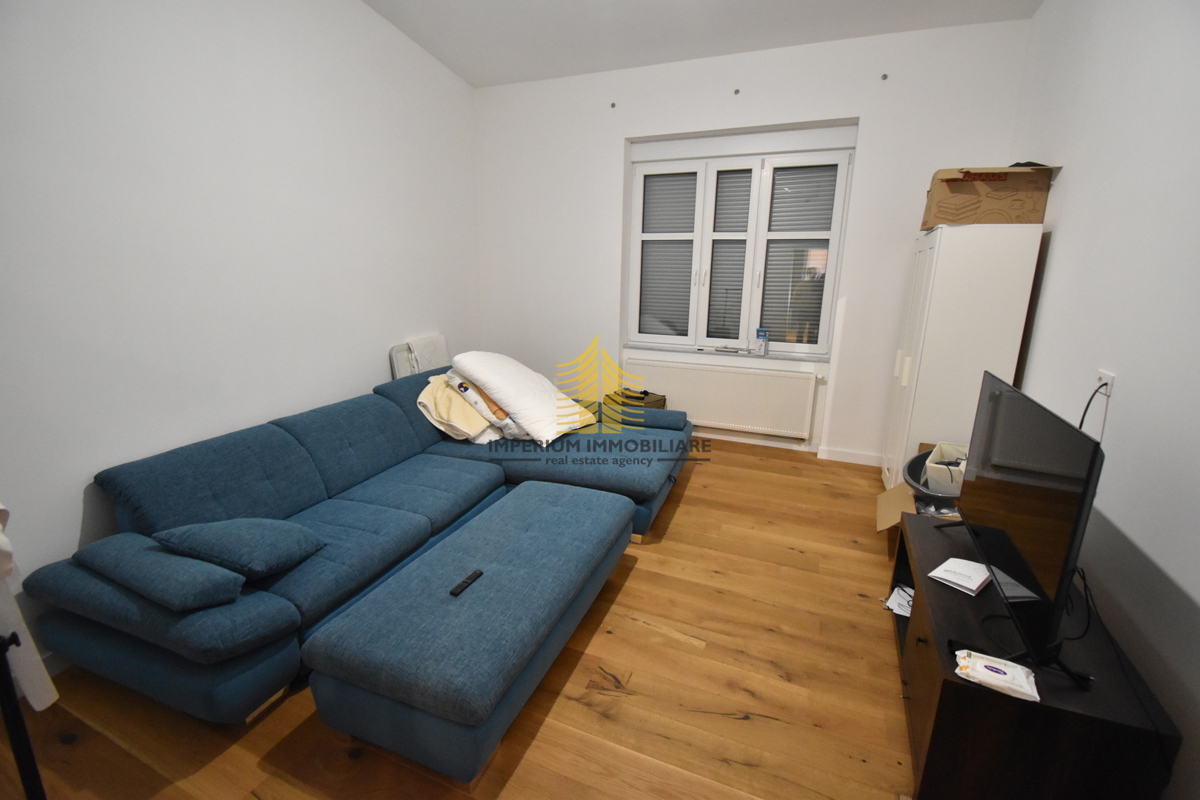 Appartamento, Vendita, Donji Grad, 125m2, 4 locali