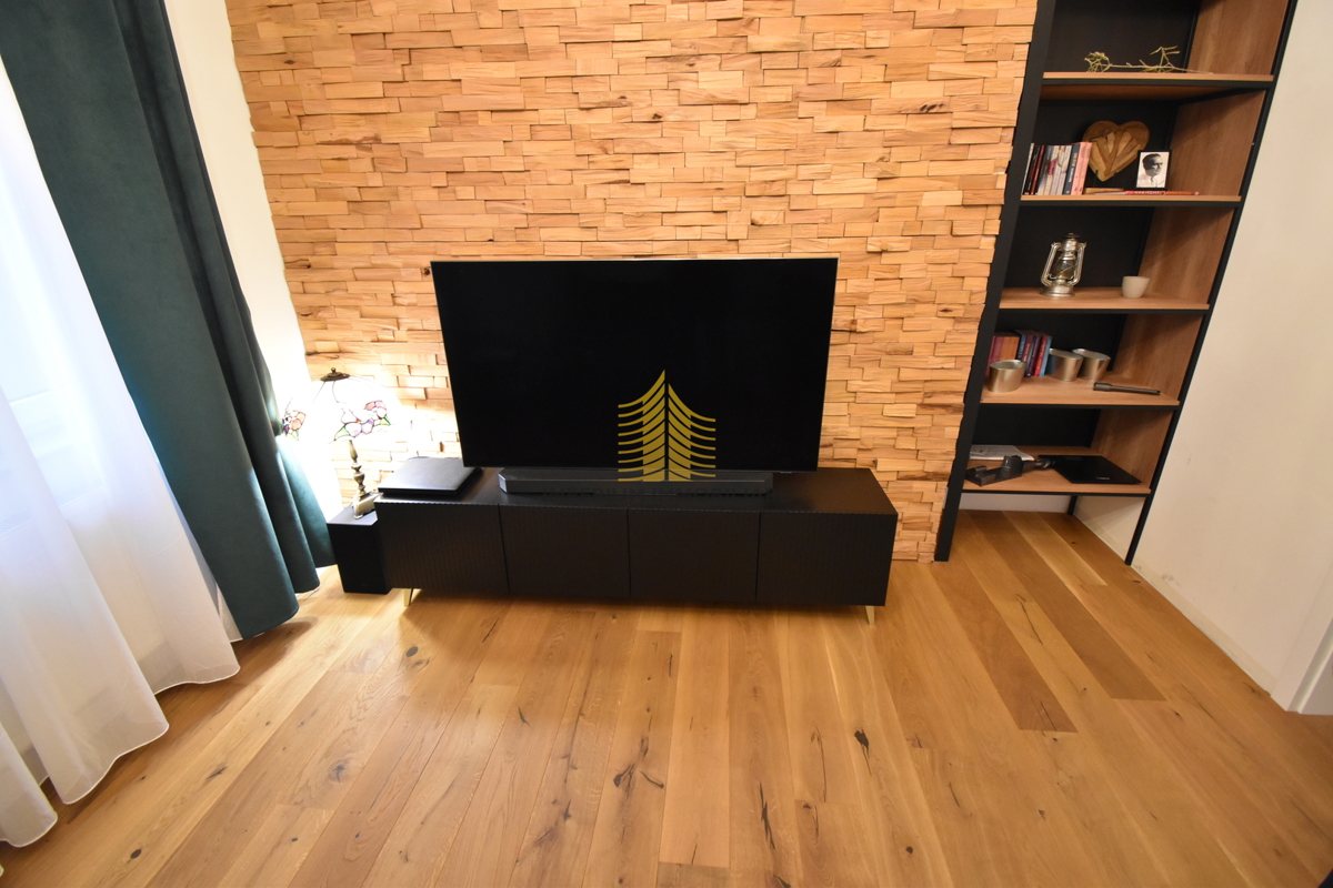 Appartamento, Vendita, Donji Grad, 125m2, 4 locali