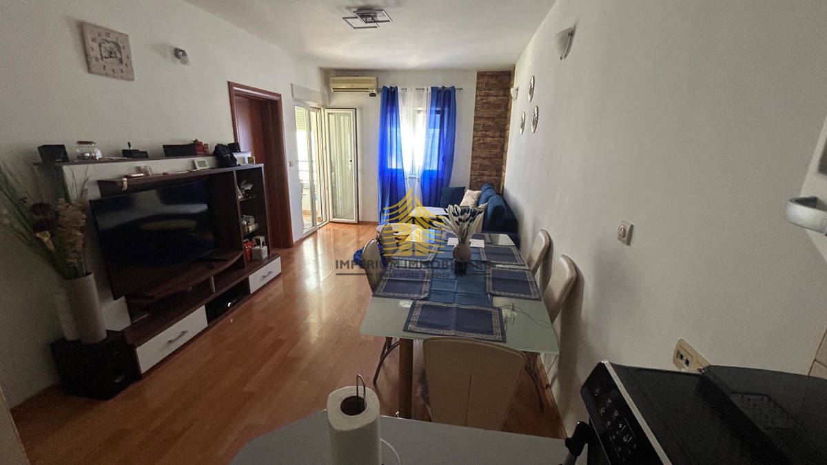 Appartamento, Vendita, Kaštel Štafilić, 62m2, 3,5 locali (3 camere + sala da pranzo)