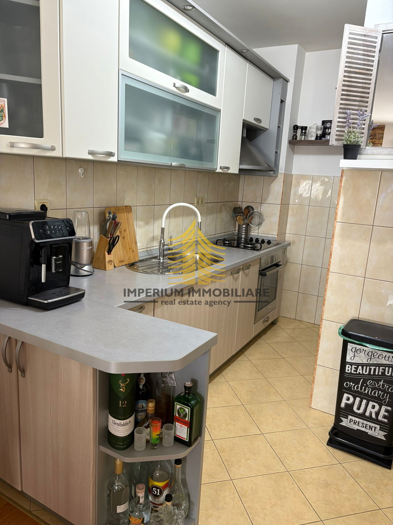 Appartamento, Vendita, Kaštel Štafilić, 62m2, 3,5 locali (3 camere + sala da pranzo)