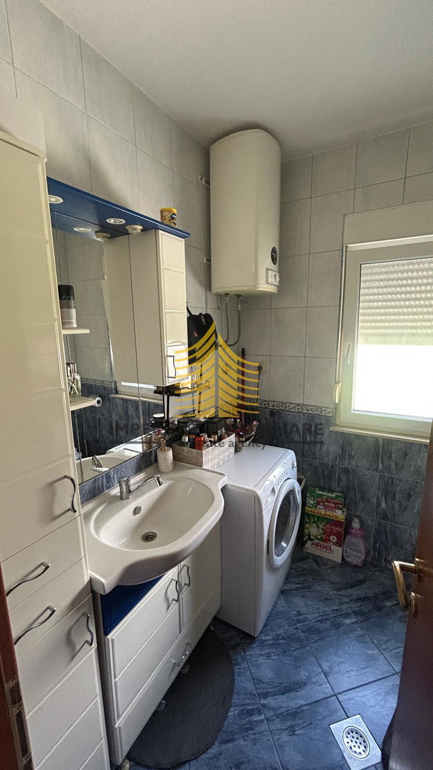 Appartamento, Vendita, Kaštel Štafilić, 62m2, 3,5 locali (3 camere + sala da pranzo)