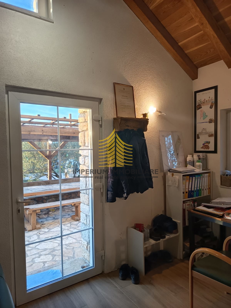 Casa, Vendita, Zaton, 30000m2, Indipendente