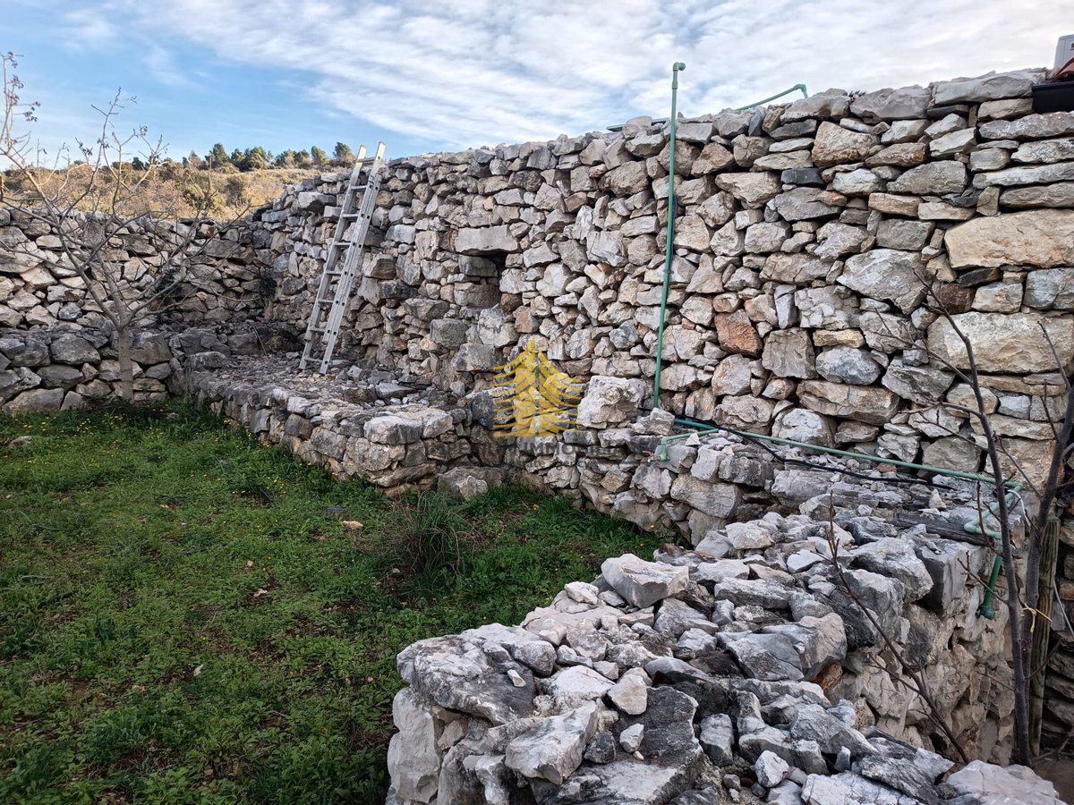 Casa, Vendita, Zaton, 30000m2, Indipendente