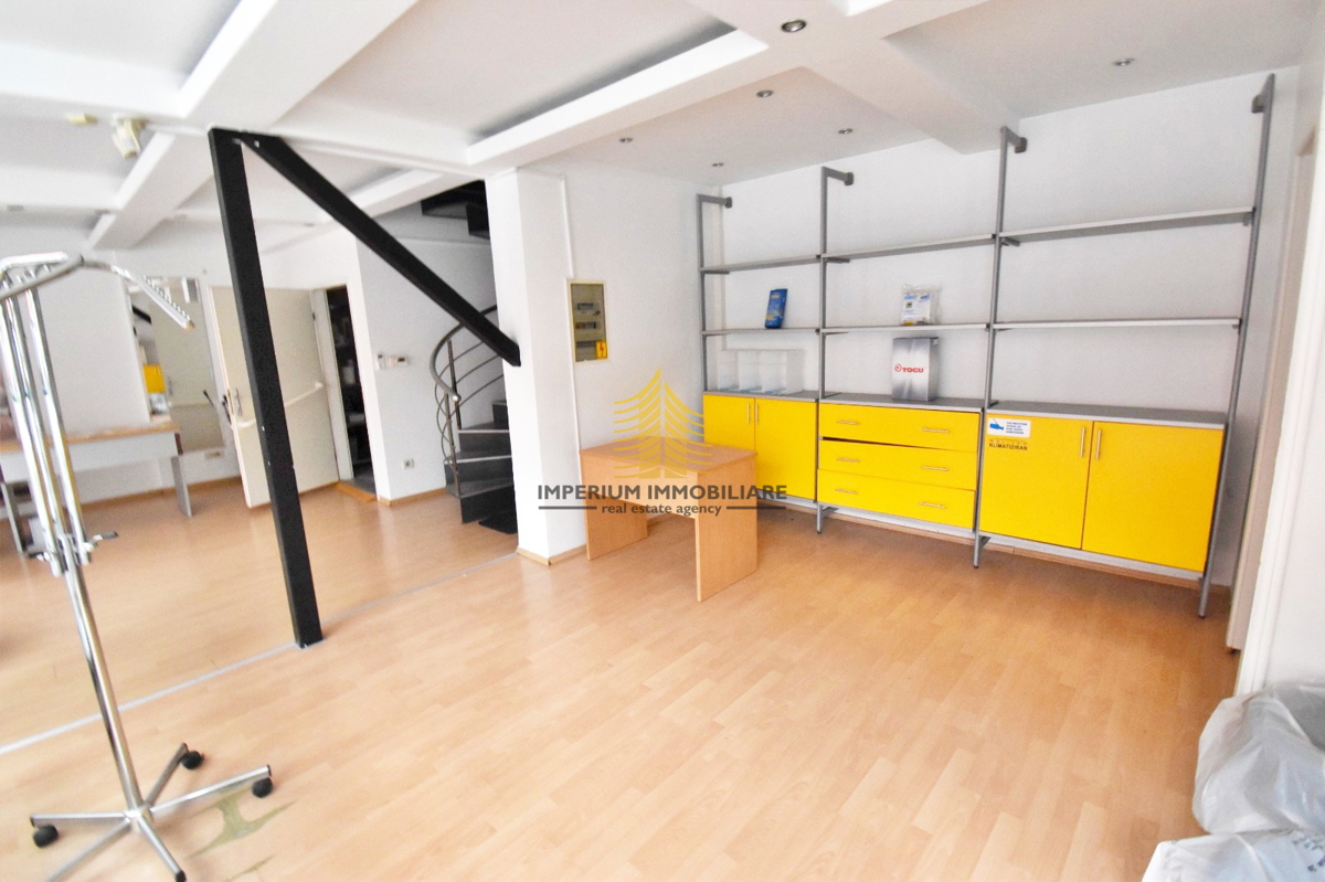 Locale commerciale, Vendita, Donji Grad, Donji grad, 105m2, Spazio per servizi