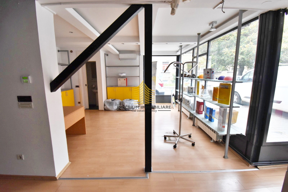 Locale commerciale, Vendita, Donji Grad, Donji grad, 105m2, Spazio per servizi