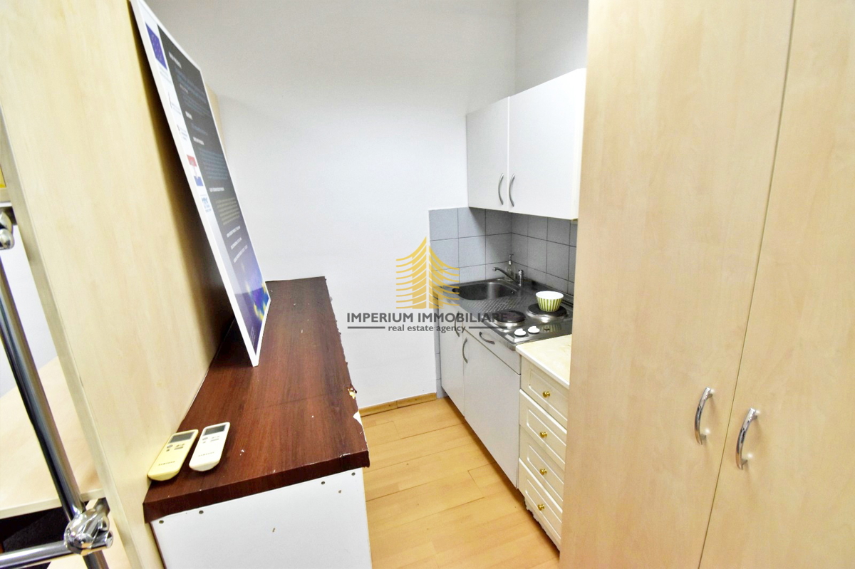 Locale commerciale, Vendita, Donji Grad, Donji grad, 105m2, Spazio per servizi