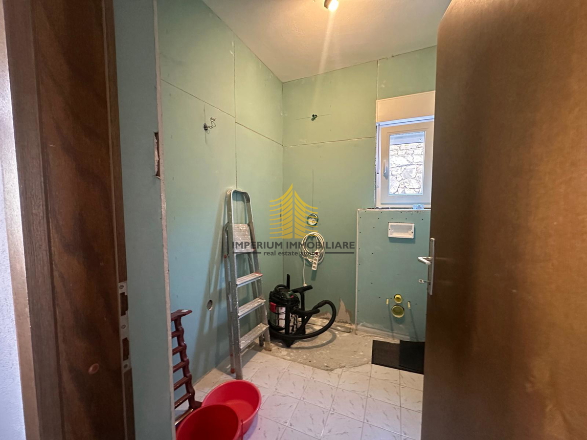 Casa, Vendita, Okrug, Okrug Gornji, 120m2, Indipendente