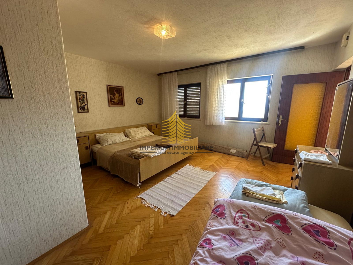 Casa, Vendita, Okrug, Okrug Gornji, 120m2, Indipendente