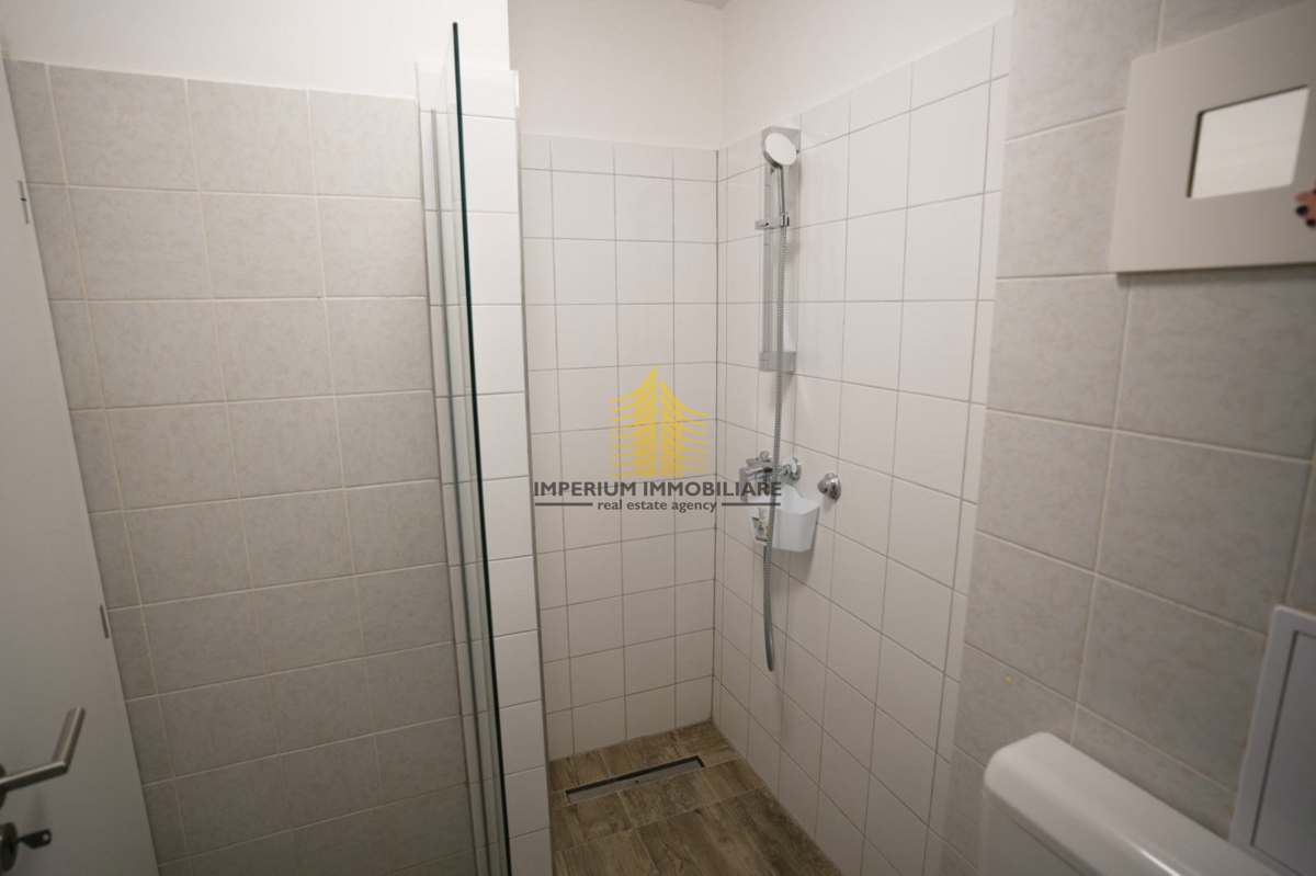 Appartamento, Vendita, Comune, Comune di Okrug Gornji, 34m2, 1,5 locali (1S+DB)