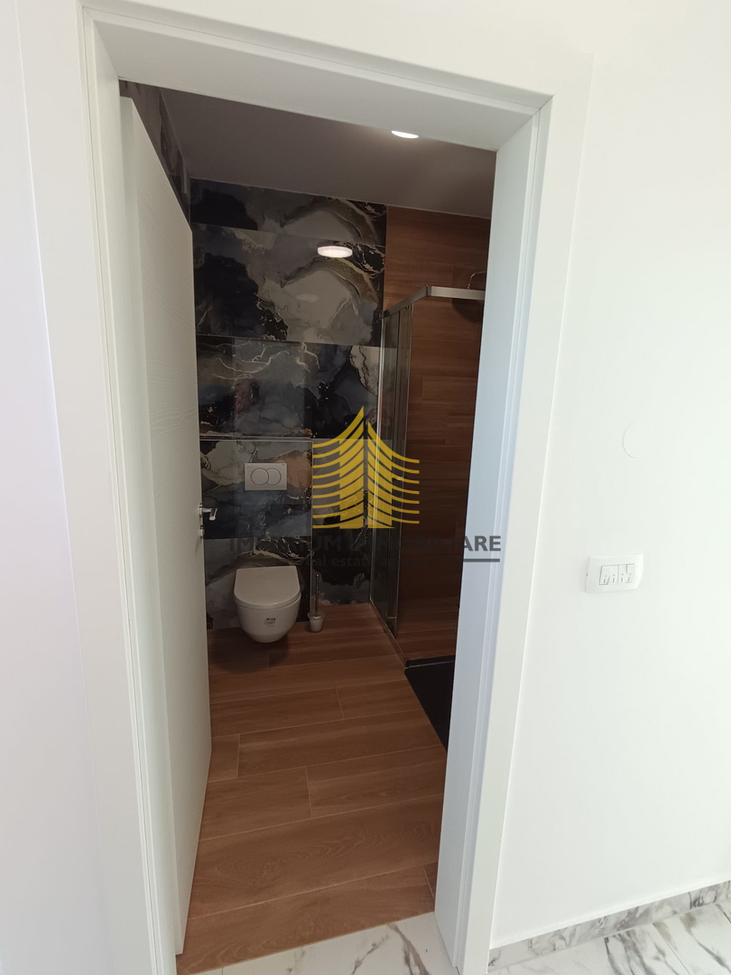 Appartamento, Vendita, Privlaka, 103,50 m², 3,5 locali (3 camere + soggiorno con angolo cottura)