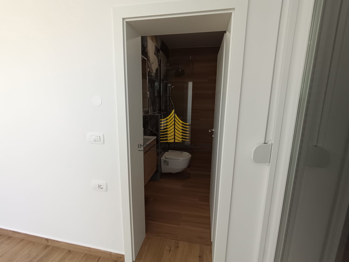 Appartamento, Vendita, Privlaka, 103,50 m², 3,5 locali (3 camere + soggiorno con angolo cottura)
