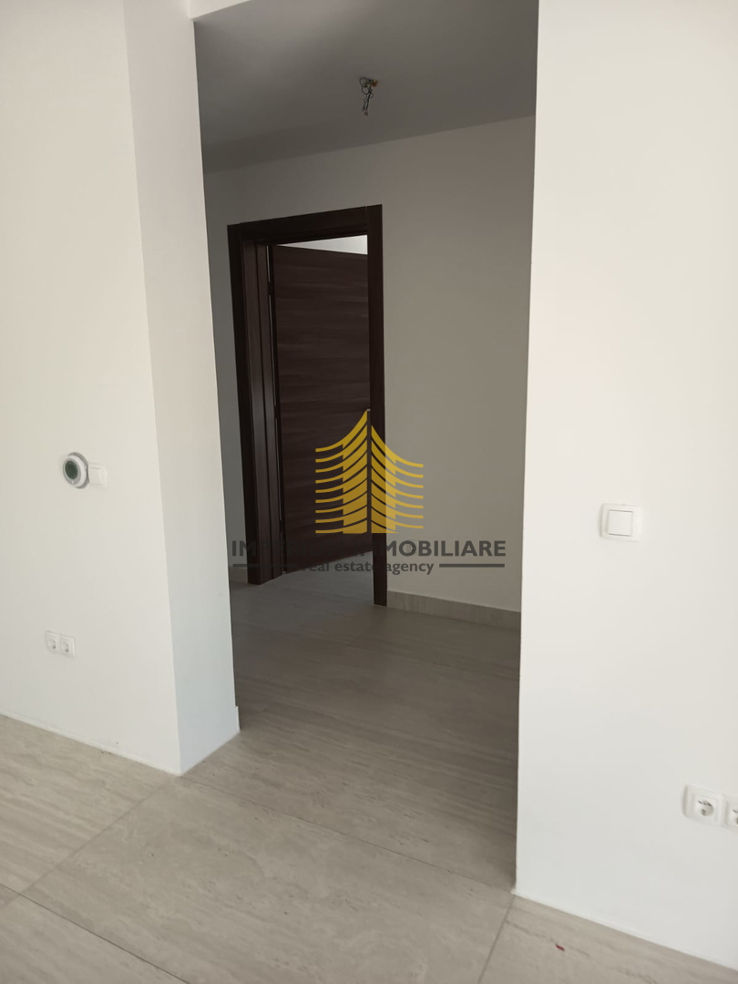 Appartamento, Vendita, Privlaka, 176,22 m2, 2,5 locali (2 camere da letto + soggiorno doppio)