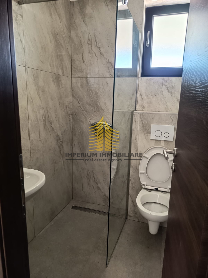 Appartamento, Vendita, Privlaka, 176,22 m2, 2,5 locali (2 camere da letto + soggiorno doppio)