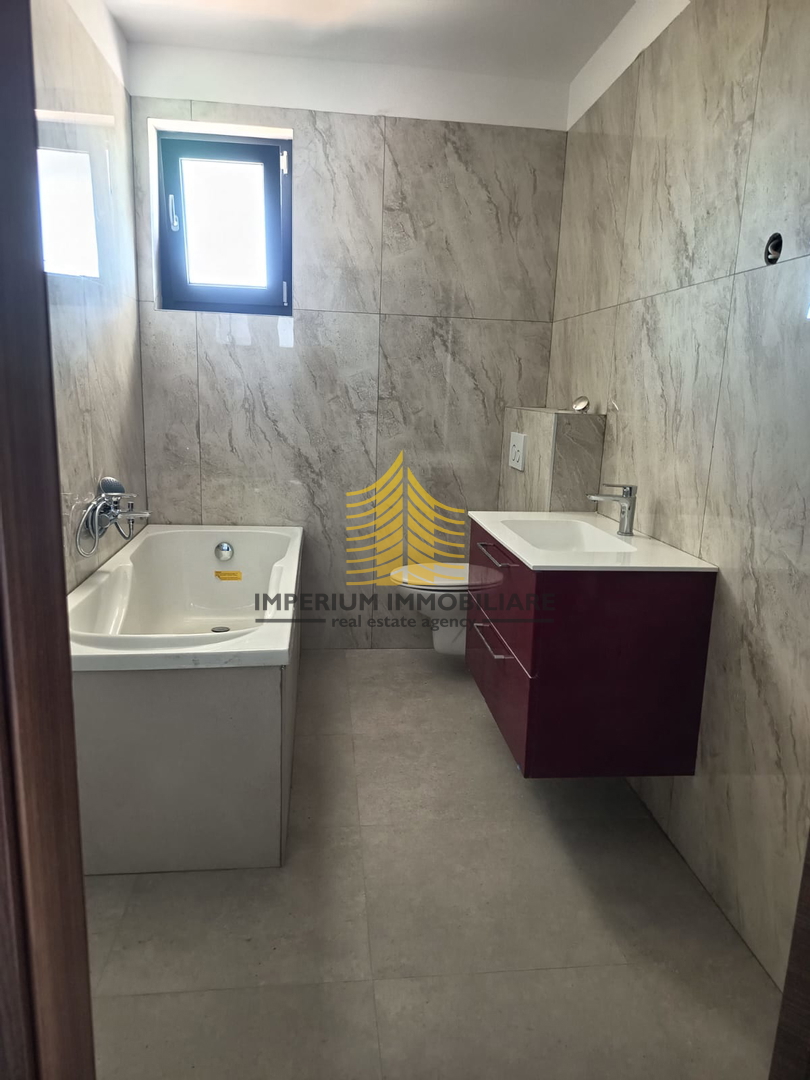 Appartamento, Vendita, Privlaka, 176,22 m2, 2,5 locali (2 camere da letto + soggiorno doppio)