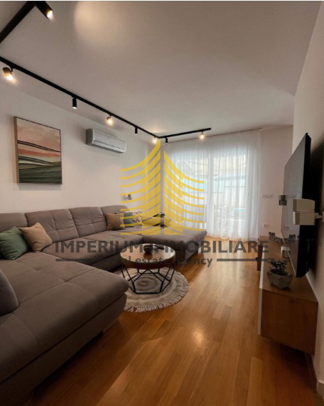 Appartamento, Vendita, Makarska, 75m2, 2,5 locali (2 camere + soggiorno con angolo cottura)