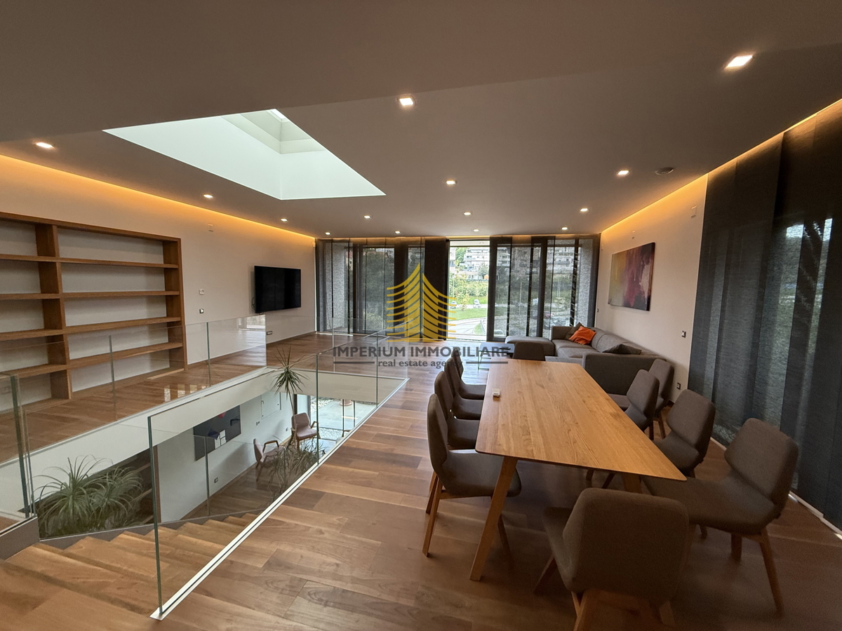 Casa, Vendita, Podsljeme, Gračani, 420m2, Indipendente