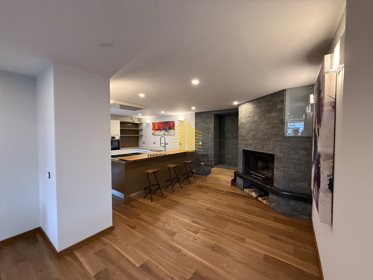 Casa, Vendita, Podsljeme, Gračani, 420m2, Indipendente