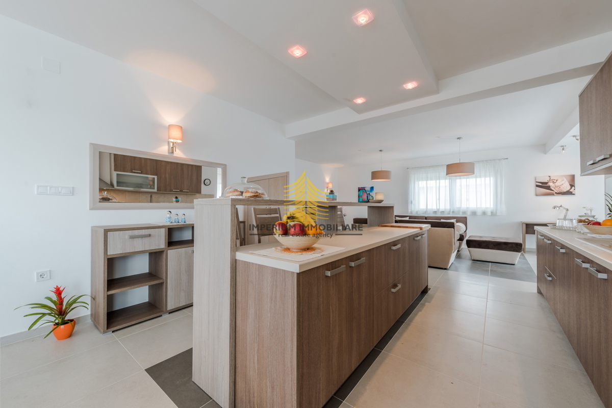 Casa, Vendita, Sukošan, Debeljak, 188m2, Villa