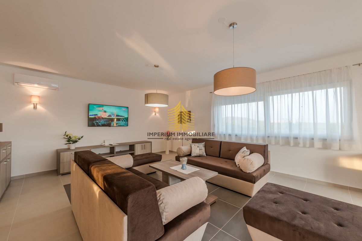 Casa, Vendita, Sukošan, Debeljak, 251m2, Villa