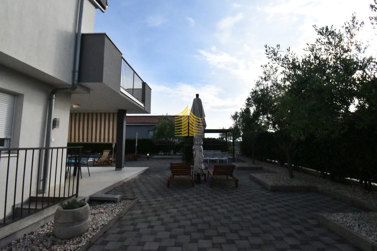 Casa, Vendita, Sukošan, Debeljak, 251m2, Villa