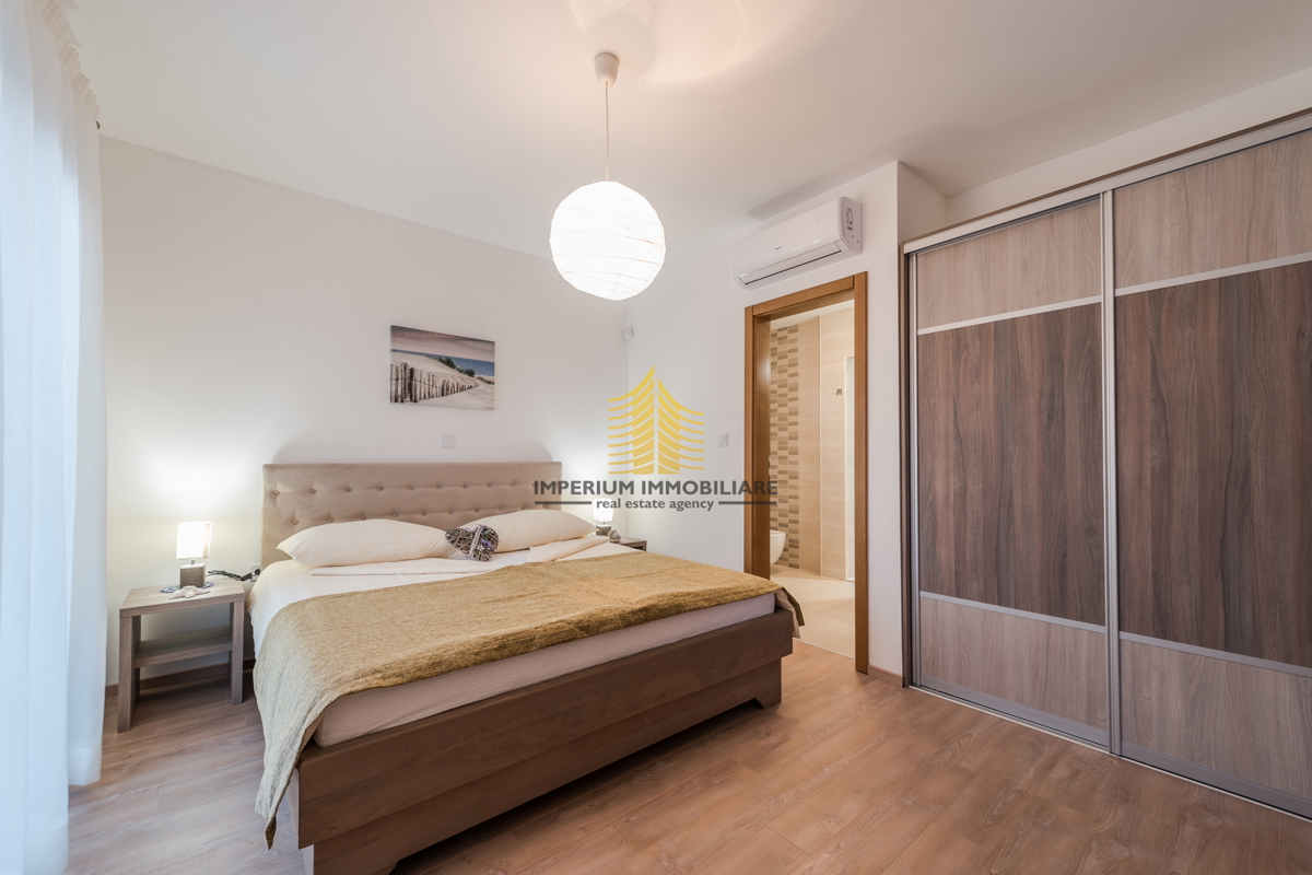 Casa, Vendita, Sukošan, Debeljak, 251m2, Villa