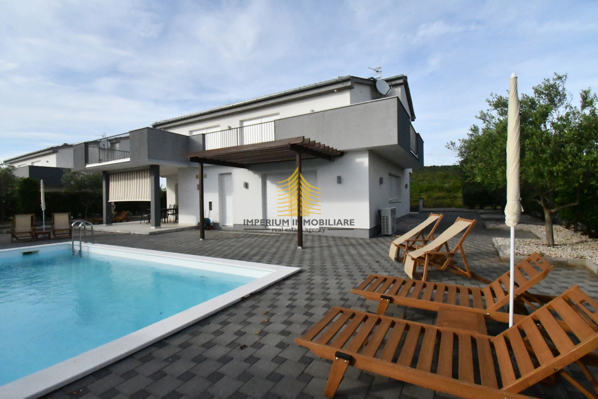 Casa, Vendita, Sukošan, Debeljak, 251m2, Villa