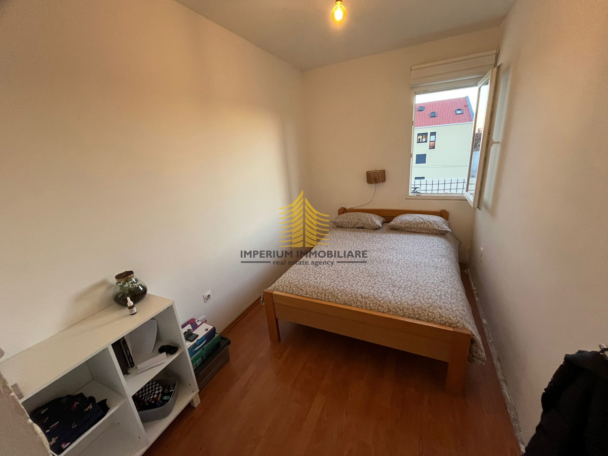 Appartamento, Vendita, Kaštel Kambelovac, 57m2, 3,5 locali (3 camere + sala da pranzo)