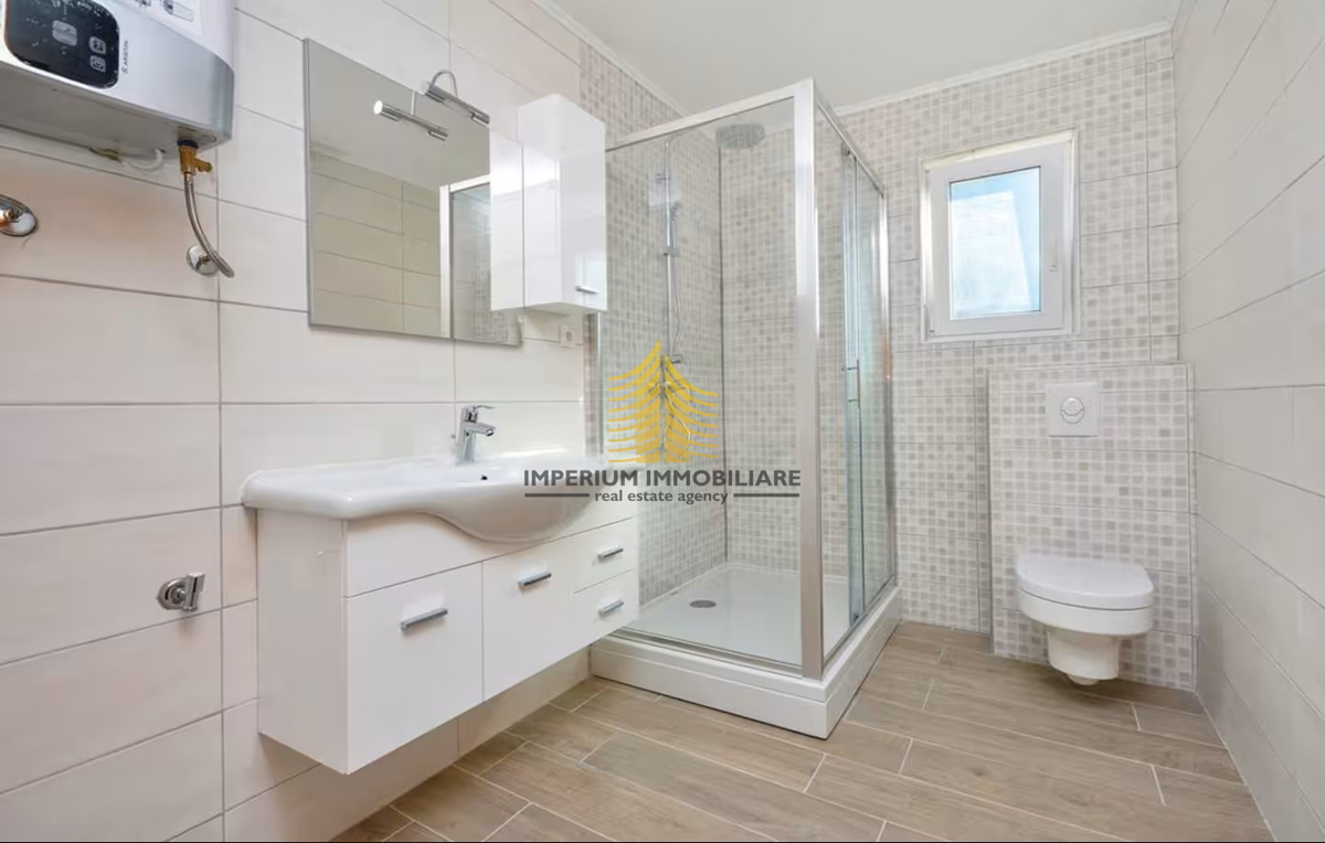 Casa, Vendita, Podstrana, 150m2, Casa bifamiliare