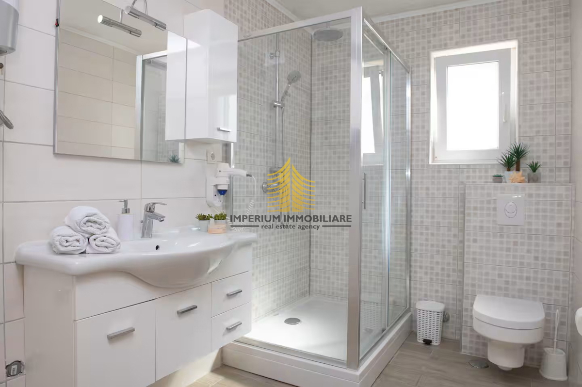 Casa, Vendita, Podstrana, 150m2, Casa bifamiliare