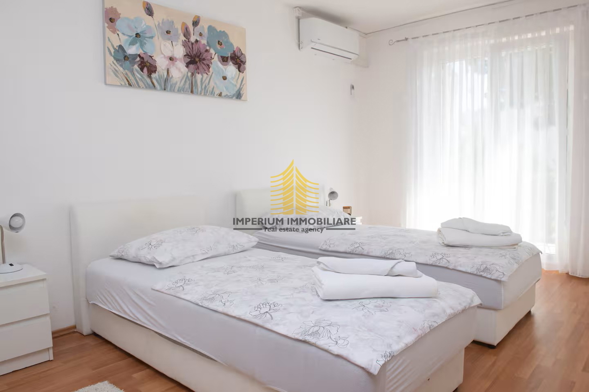 Casa, Vendita, Podstrana, 150m2, Casa bifamiliare