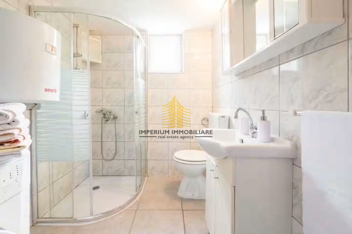 Casa, Vendita, Podstrana, 150m2, Casa bifamiliare