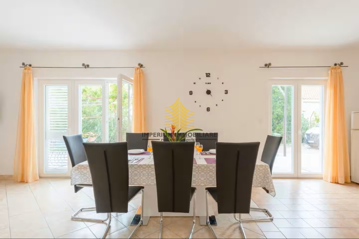 Casa, Vendita, Podstrana, 150m2, Casa bifamiliare