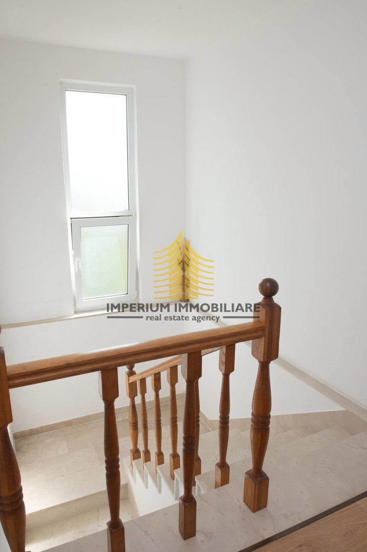 Casa, Vendita, Podstrana, 150m2, Casa bifamiliare