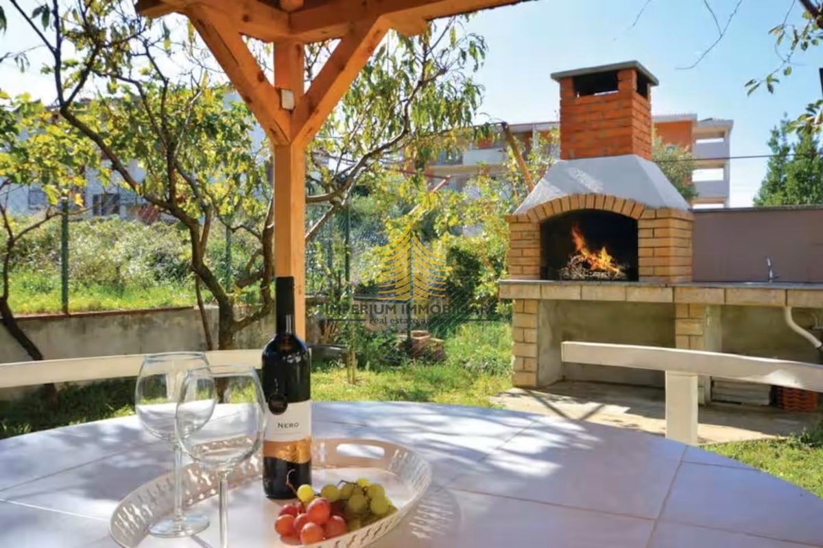 Casa, Vendita, Podstrana, 150m2, Casa bifamiliare