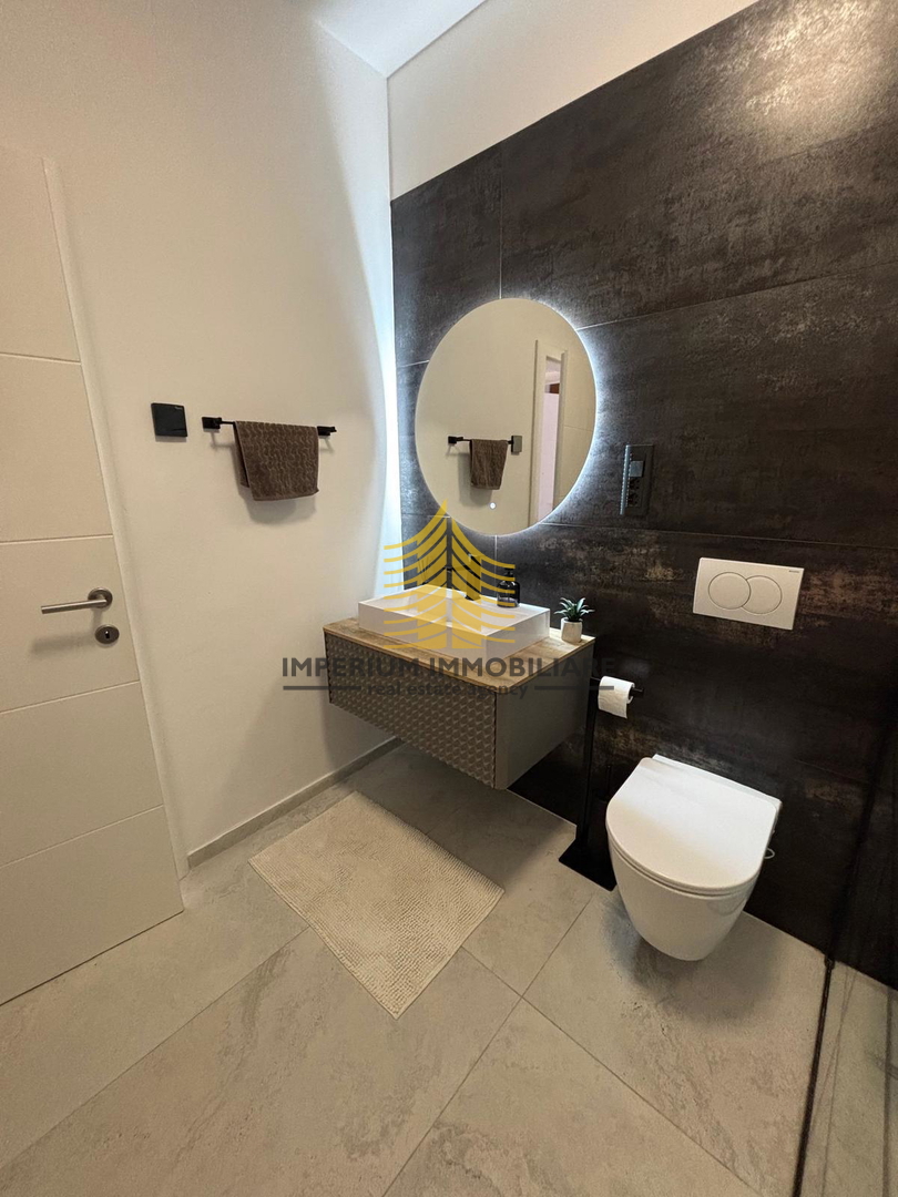 Appartamento, Vendita, Split, Žnjan, 97,23 m², 3,5 locali (3 camere + sala da pranzo)