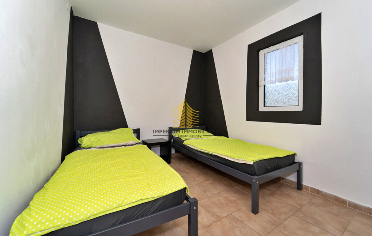 Casa, Vendita, Benkovac, Donji Karin, 250m2, Indipendente