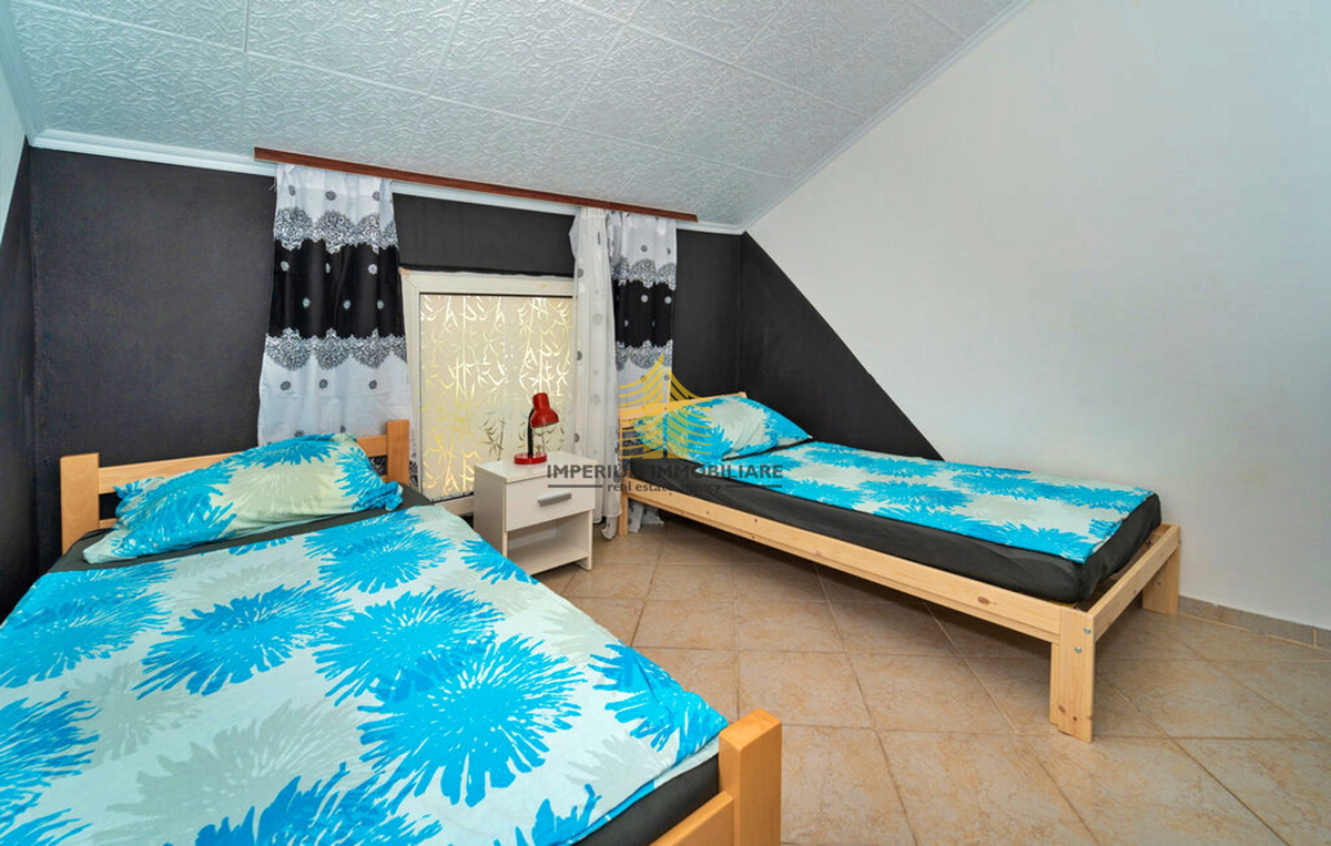 Casa, Vendita, Benkovac, Donji Karin, 250m2, Indipendente