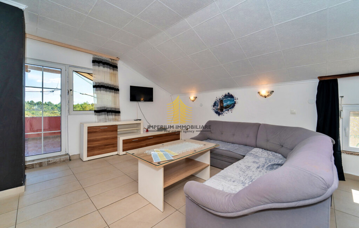 Casa, Vendita, Benkovac, Donji Karin, 250m2, Indipendente