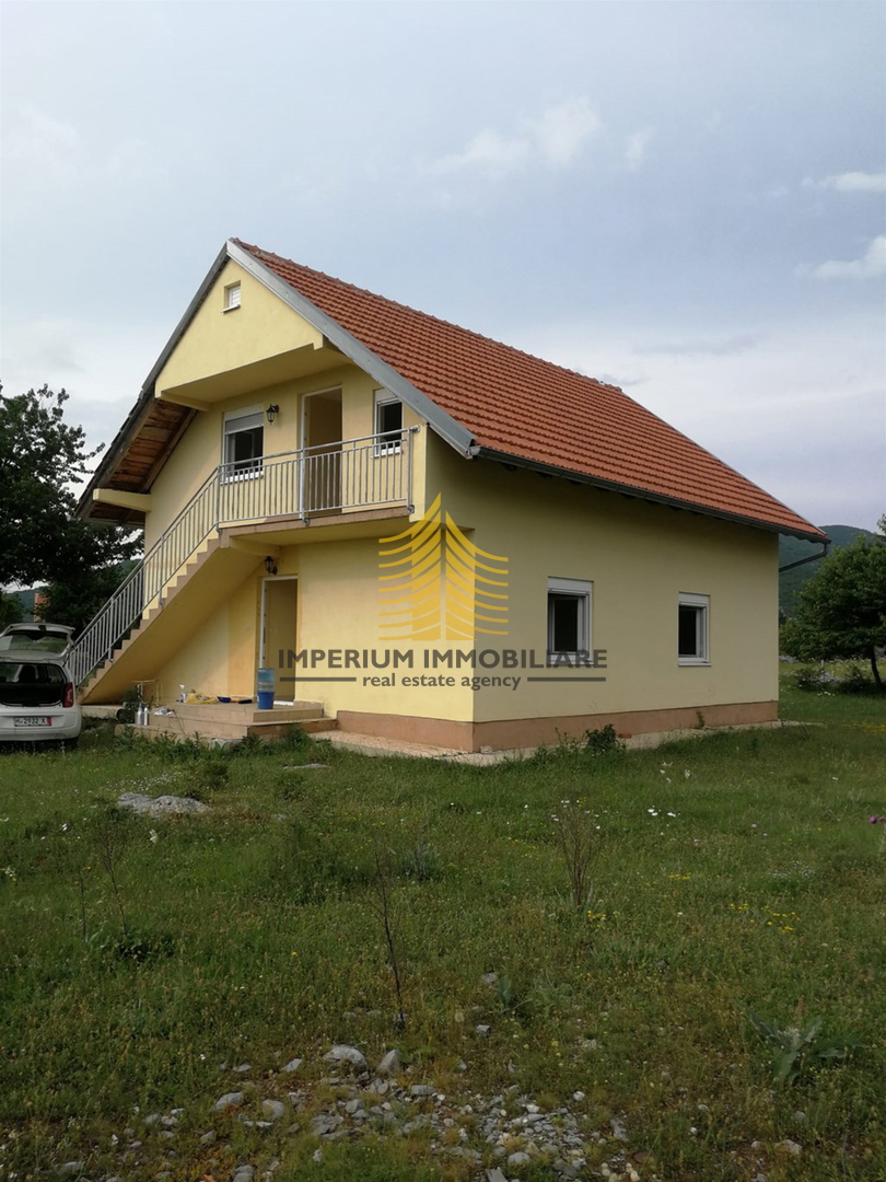 Casa, Vendita, Gračac, 140m2, Indipendente