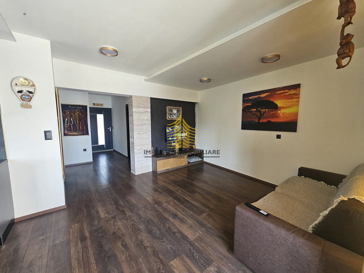 Casa, Vendita, Split, Dujmovača, 164m2, Indipendente