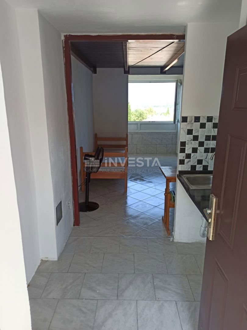 Parenzo, Červar Porat, appartamento 50m², vista mare, posizione centrale