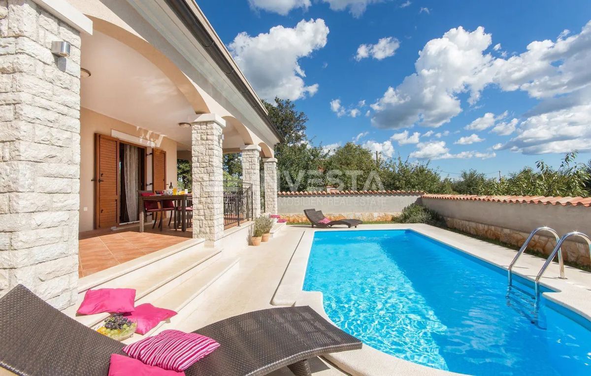 Croazia, Istria, dintorni di Digniano, bellissima villa con piscina e garage, 3 camere da letto