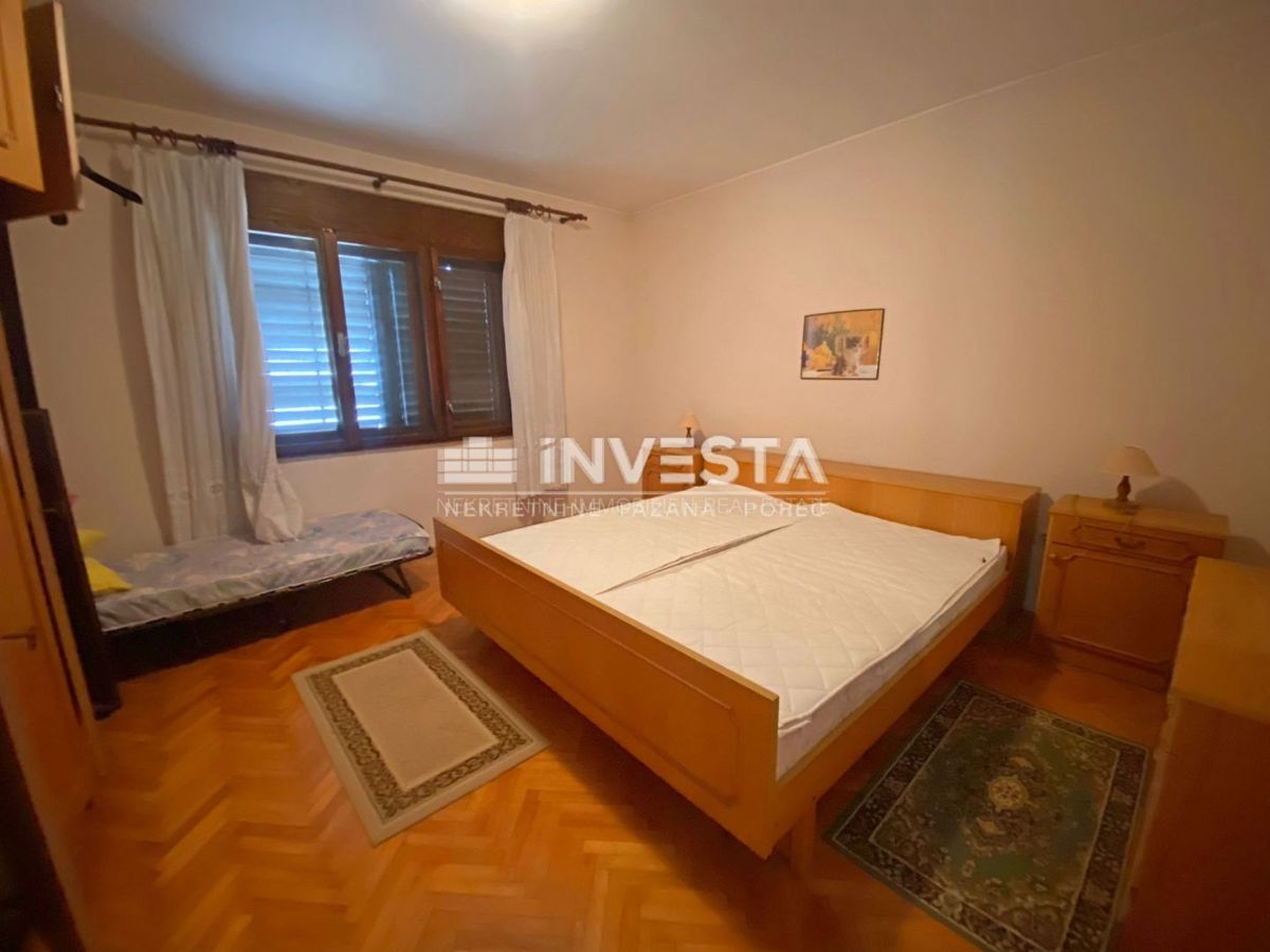 Medulin, Casa indipendente con 3 unità abitative e vista mare