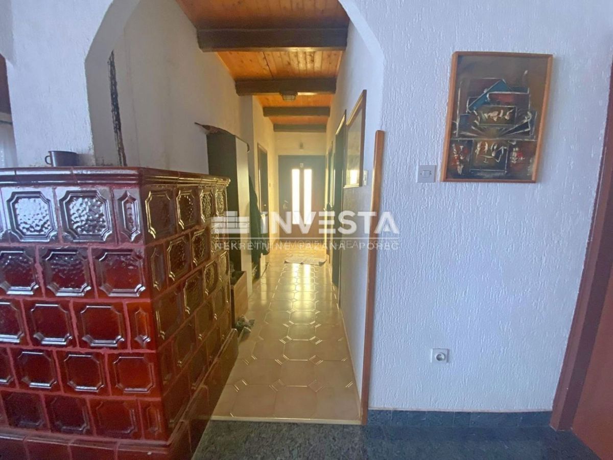 Medulin, Casa indipendente con 3 unità abitative e vista mare