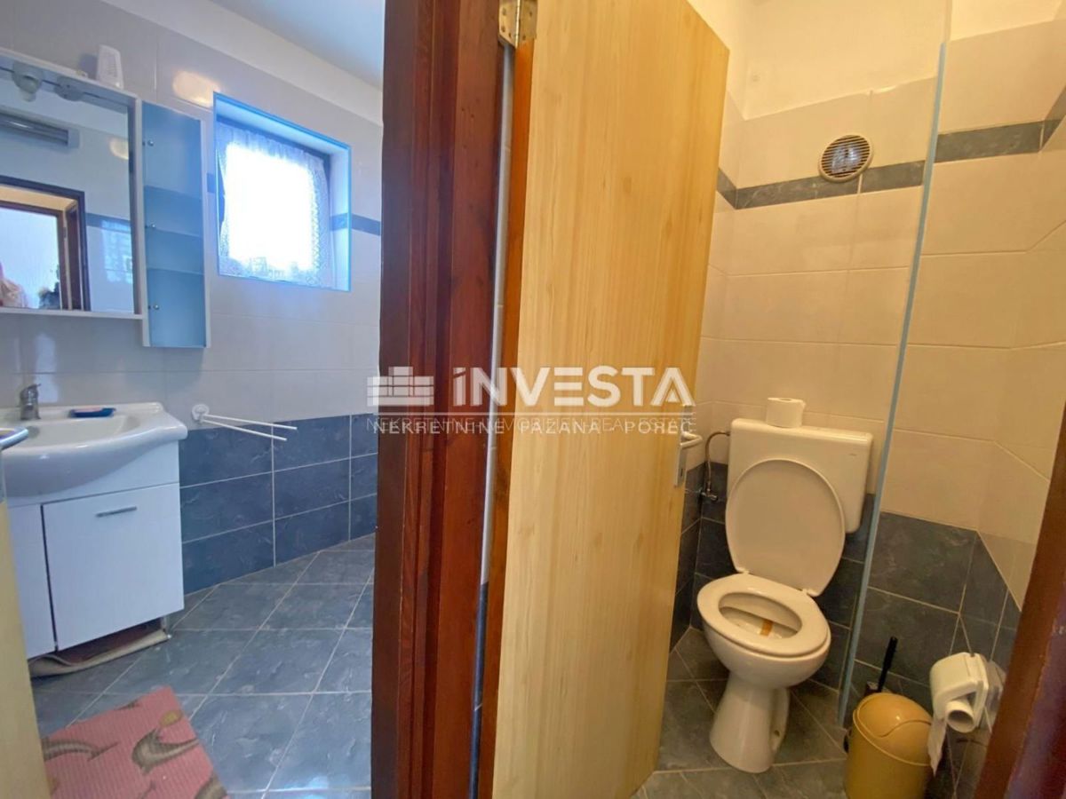 Medulin, Casa indipendente con 3 unità abitative e vista mare