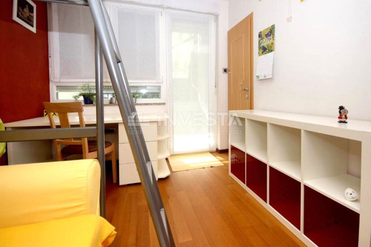 Pola, appartamento completamente arredato al 2° piano