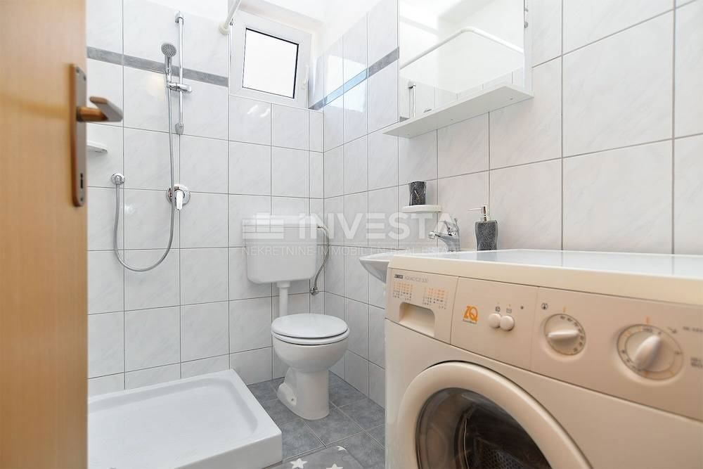 Casa con 6 unità abitative – vicino al mare