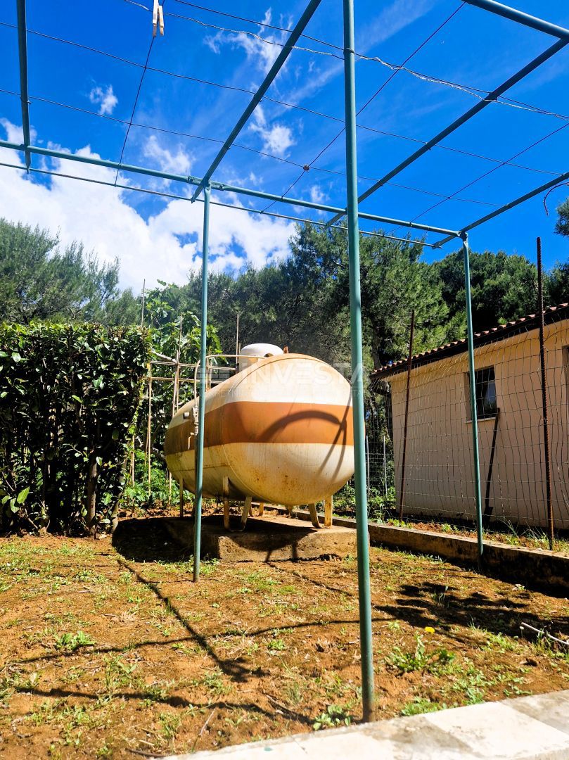 Casa con 6 unità abitative – vicino al mare